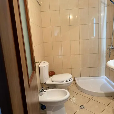 Koko Apartamento Golem (Tirana)